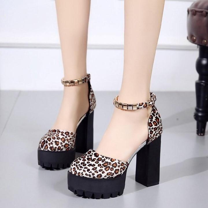 🔥 Casual Shoes Size 34-39 Leopard Casual Women 11.5cm overheight with Round Toe Leather Buckle St - Touchy Style .