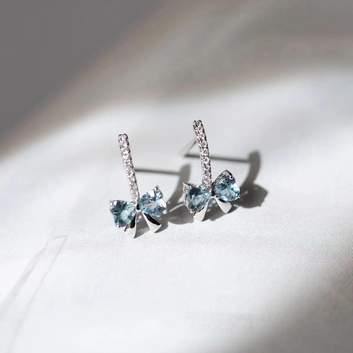 925 Sterling Silver Stud Earrings Charm Jewelry - Ocean Blue Bowknot - Xm375 - Touchy Style