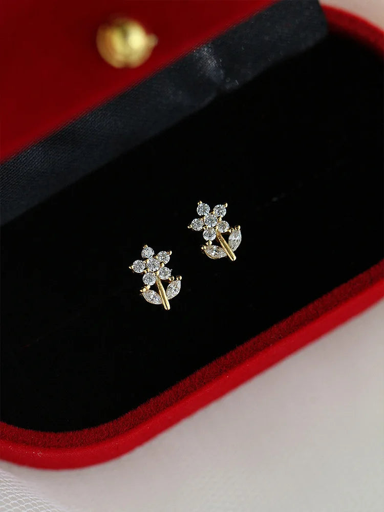 925 Sterling Silver Stud Earrings Charm Jewelry - Small Fresh Flower - Xm340 - Touchy Style