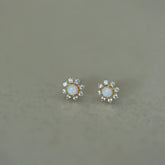 925 Sterling Silver Stud Earrings Charm Jewelry - Sunflower Mini Opal - Xm398 - Touchy Style