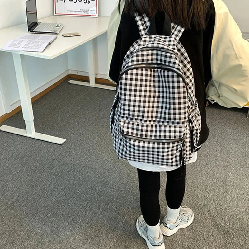 Fashion College School Cool Backpacks for Women Plaid Pattern GCBRA38