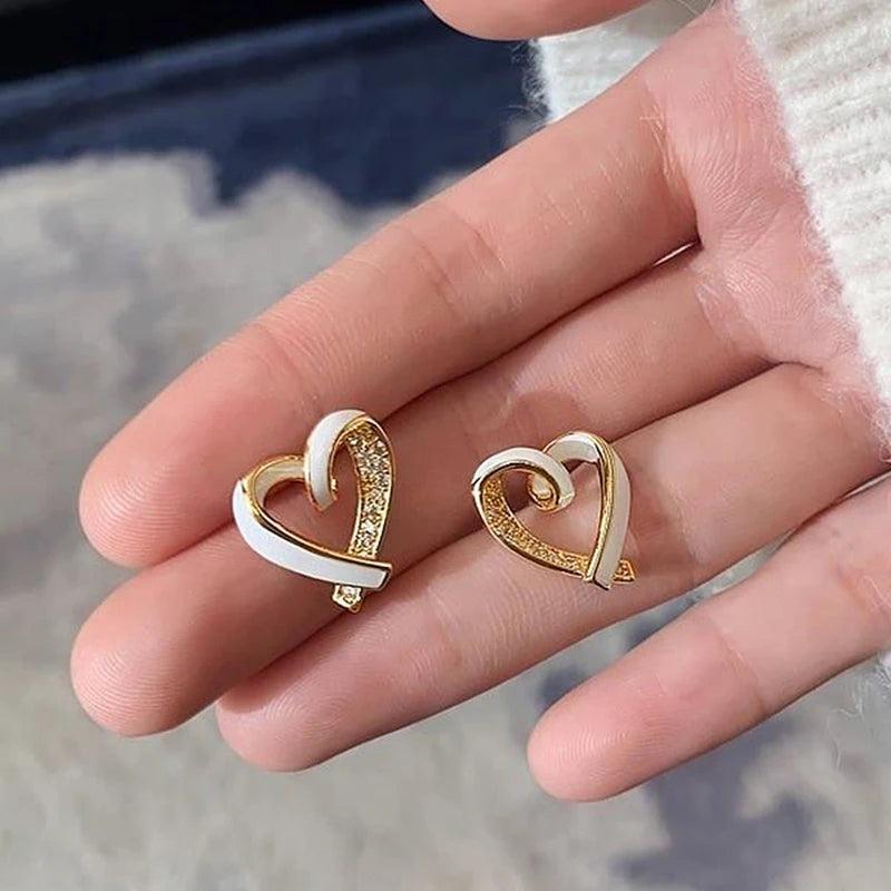 Fashion White Peach Heart Mini Earrings Charm Jewelry XYS0257