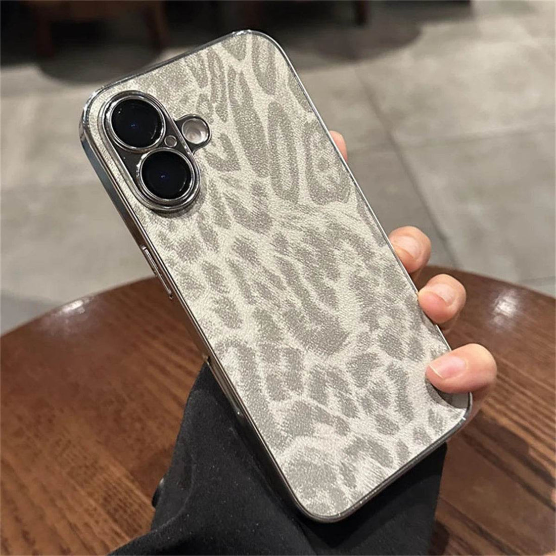 Cute Phone Cases For iPhone 16, 14, 15, 13, 12, 11 Pro Max - Electroplated Leopard Print Matte Cover - PC4230 - Touchy Style