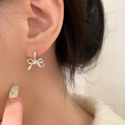 Hoop Earring Charm Jewelry - Silver Color Bowknot Hollowing - E8321