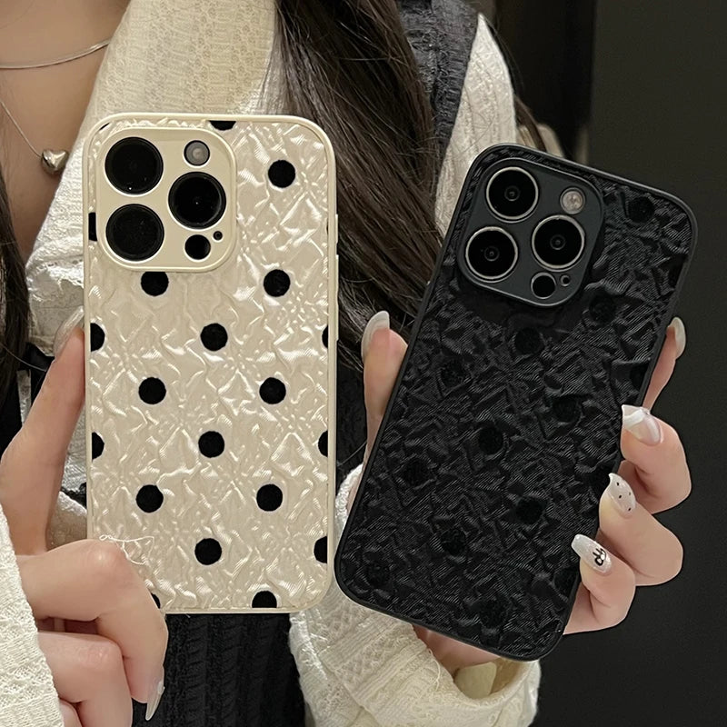 Cute Phone Cases For iPhone 16, 15, 14, 13, 12, or 11 Pro Max - Stylish Black Wavy Points - TSP494