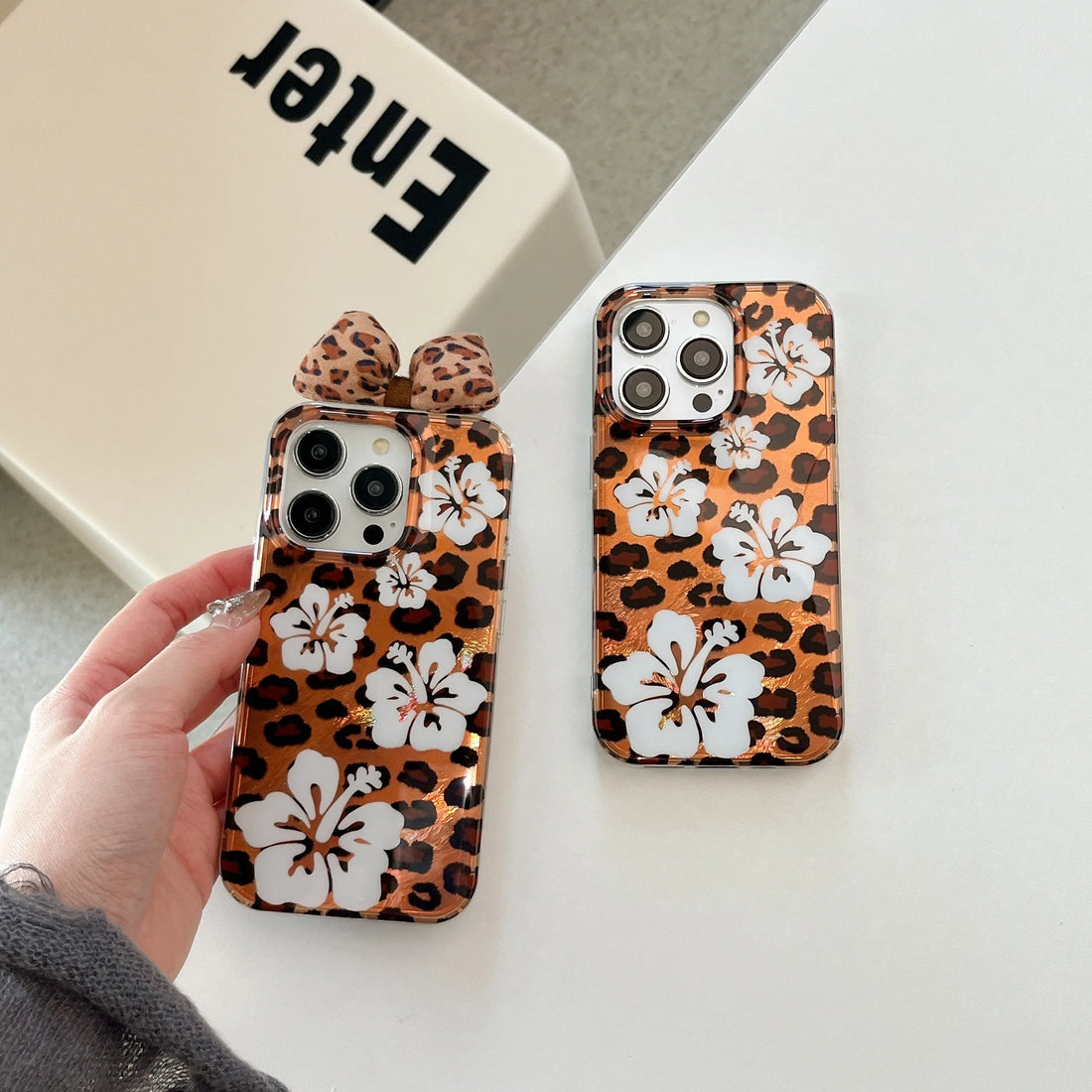 Cute Phone Cases For iPhone 16, 15, 14, 13 Pro Max - Flower Prints &amp; Bowknot Decoration Cover - PC9530