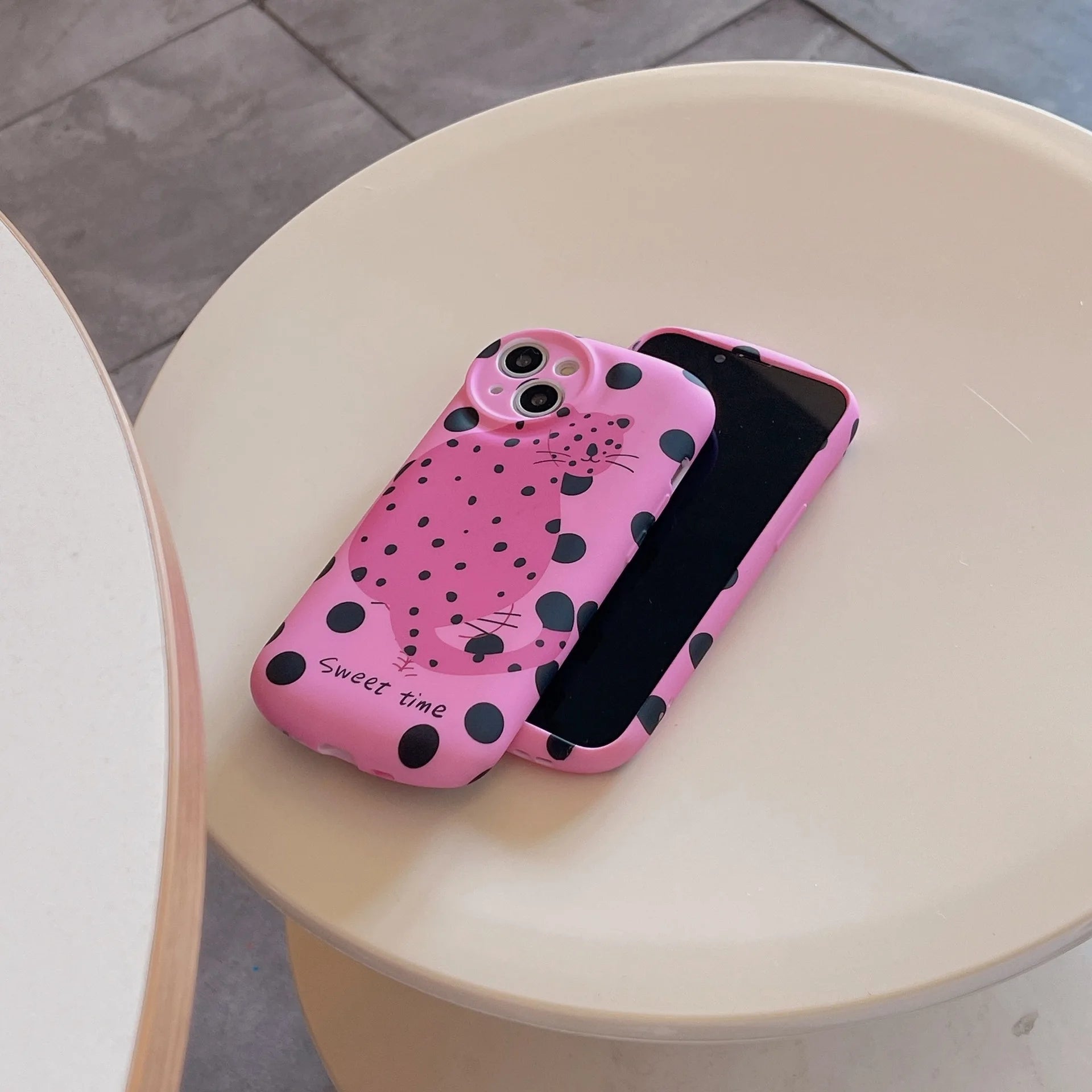 Cute Phone Cases For iPhone 15, 14, 13, 12, 11 Pro Max - Funny Fat Leopard Art - Liquid Silicone Cover - IC0090