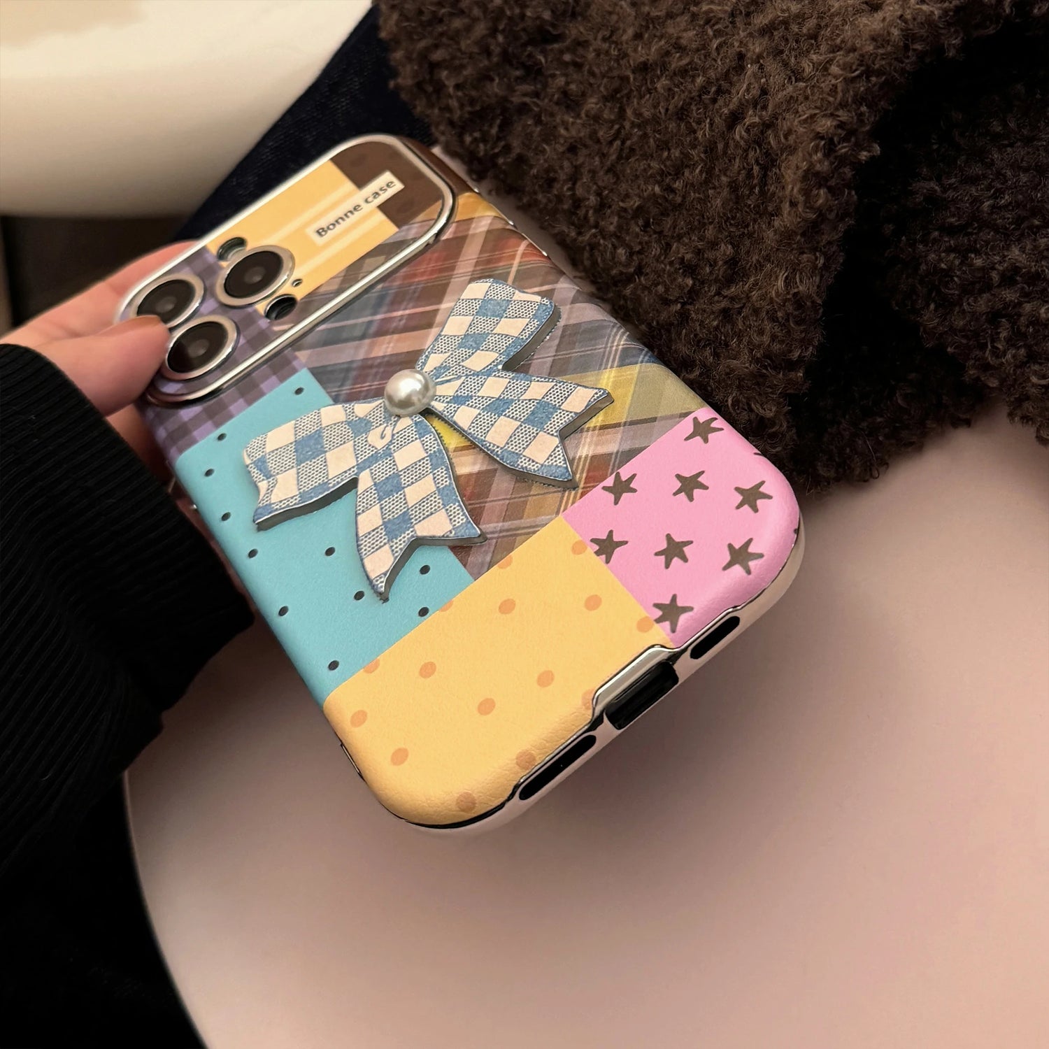 Cute Phone Cases iPhone 16, 15, 14, 13 Pro Max - Leather Texture Splicing Checker Bowknot Sticker Cover - PC3550