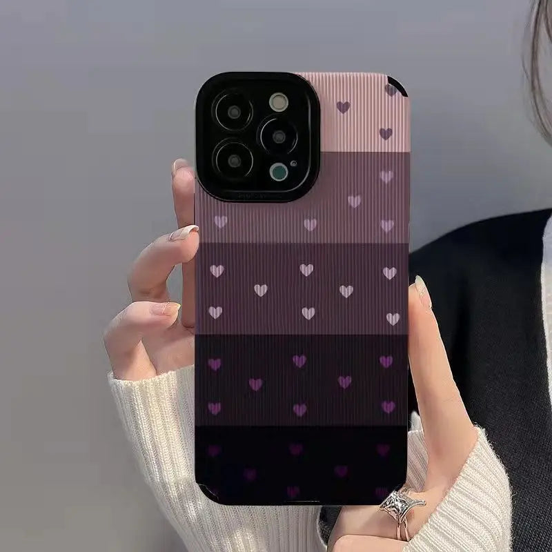 Cute Gradient Black and Purple Heart Pattern Phone Case for iPhone 15, 14, 13, 12, 11, Pro Max, Mini, XR, XS, 6, 7, 8 Plus