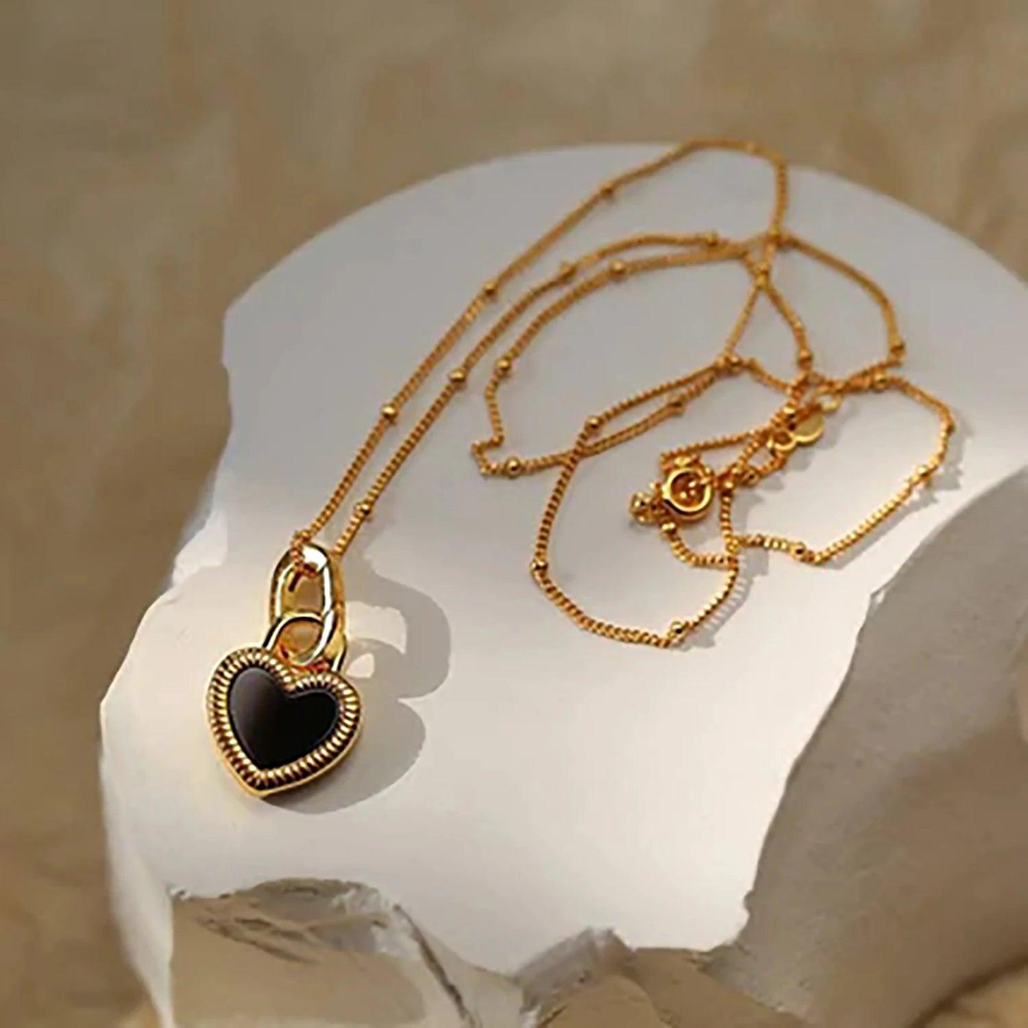 Black Double-Sided Heart Pendant Necklace Charm Jewelry NCJOI36 - Touchy Style