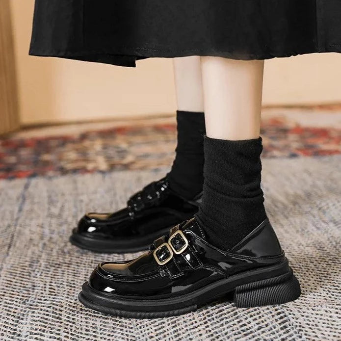 Black Loafers: CS535-2 Women&