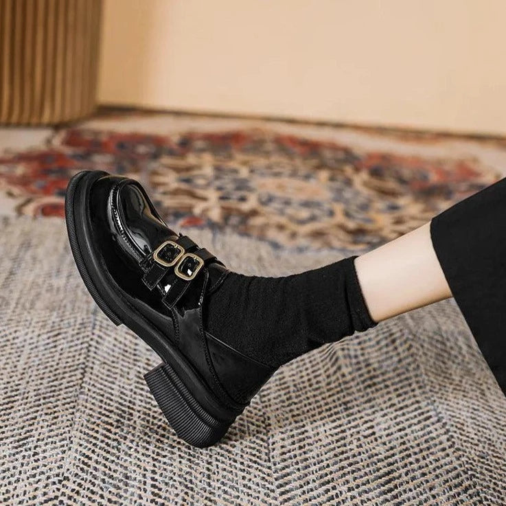 Black Loafers: CS535-2 Women&