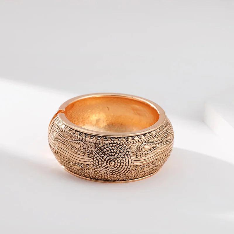 Bracelets Charm Jewelry - Geometric - Vintage Retro Metal Cuff Bangle - B0535 - Touchy Style