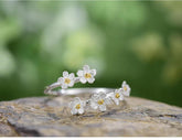 Charm Jewelry: LFJD0153 Delicate Flowers Adjustable Finger Rings - Touchy Style .