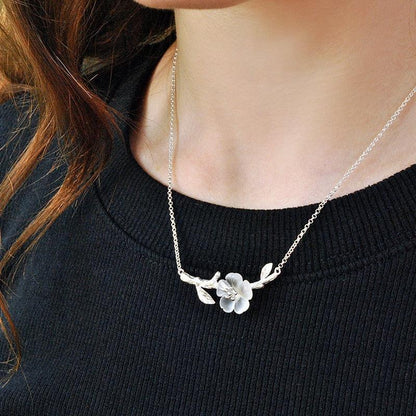 GC249 Flower in the Rain Necklace - 925 Sterling Silver Charm Jewelry - Touchy Style