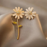 Glass White Daisy Flower Drop Earrings Charm Jewelry XYS0134 - Touchy Style .