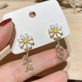 Glass White Daisy Flower Drop Earrings Charm Jewelry XYS0134 - Touchy Style .