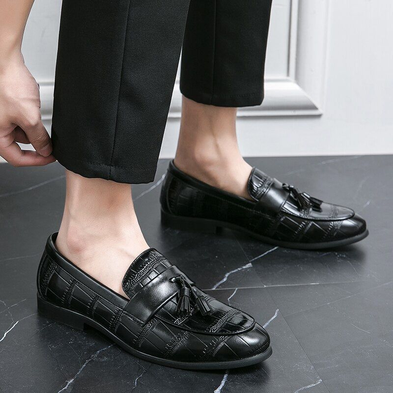  Men's Pointed Toe Shiny Leather Shoes Men's Business Formal  Shoes Plus Size Men's Shoes All-Match Casual Shoes Business Casual Formal  Dress Wedding (Color : Black, Size : 5.5(38))