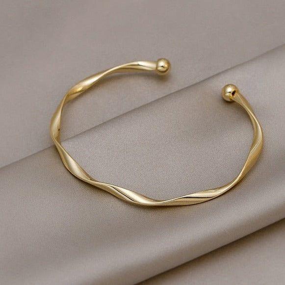 Simple White Shellfish Bracelets Charm Jewelry SOS33 Metal Geometric Open Bangle - Touchy Style