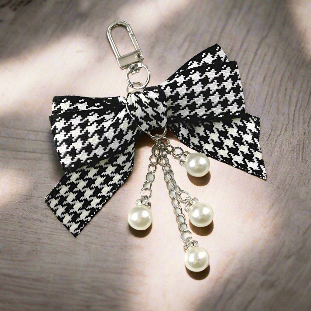 Unique Keychains - Classic Black White Lattice Bowknot - Pearl and Bear Pendant - TSKC16 - Touchy Style