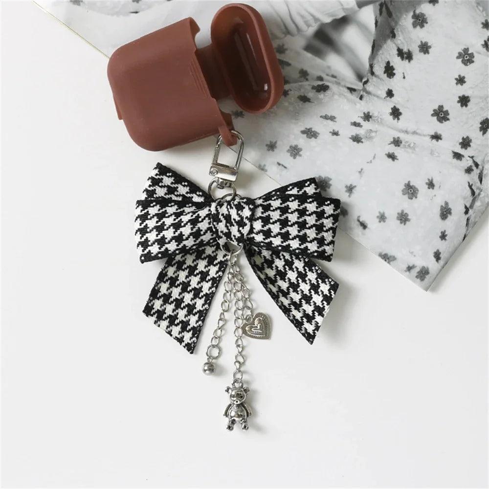 Unique Keychains - Classic Black White Lattice Bowknot - Pearl and Bear Pendant - TSKC16 - Touchy Style