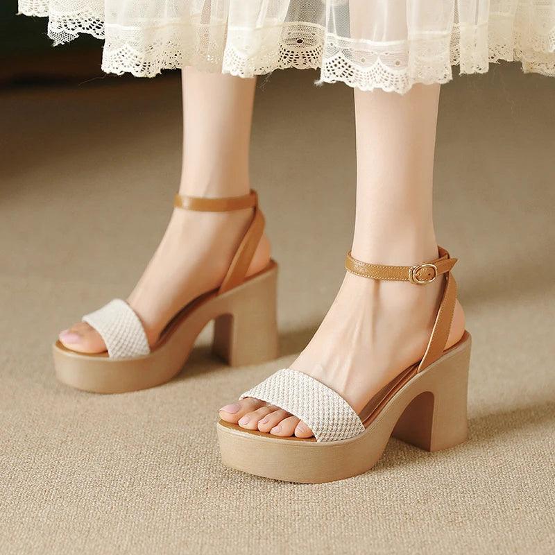 ZQA2041 Classics Simple Sandals - Women&