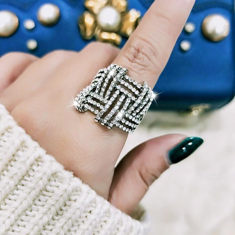 Big Hollow Weave Shaped Finger Rings Charm Jewelry - Touchy Style