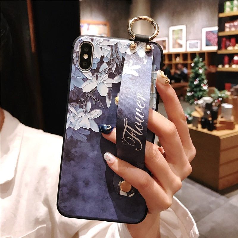 Luxury Silver Heart Case with Straps Bracelet for iPhone 14 Pro Max 13 12  11 Para Stylish Cool Aesthetic Soft Cover Capa Funda