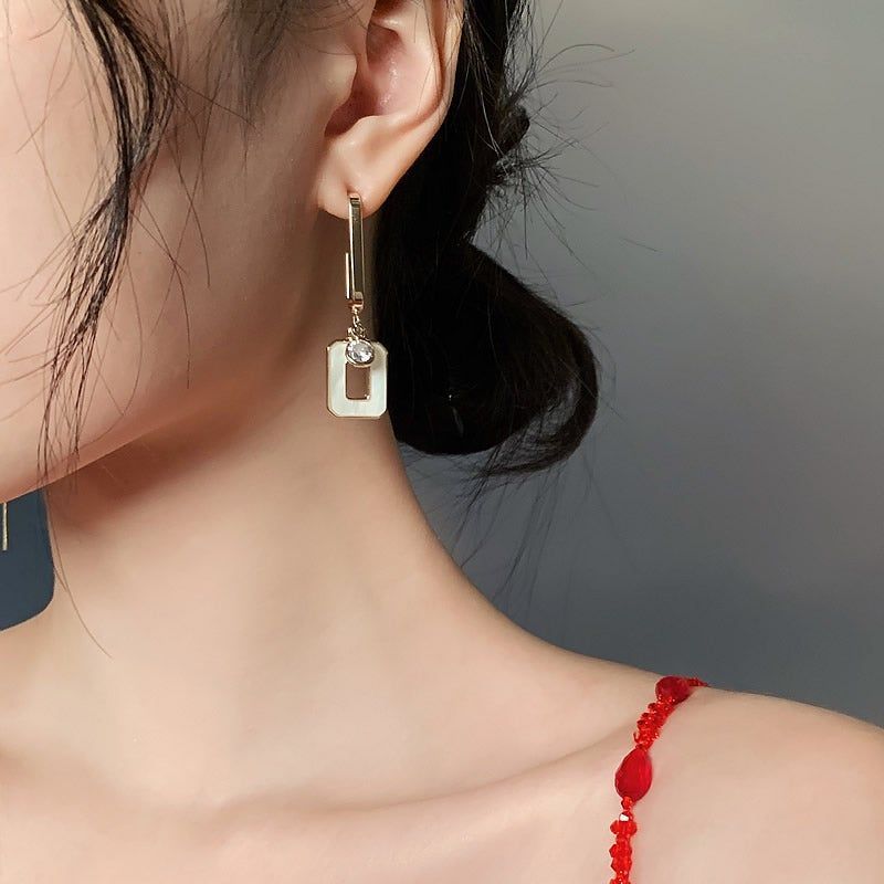 Newest Asymmetry Metal Letter V Hoop Earrings for Women Korean