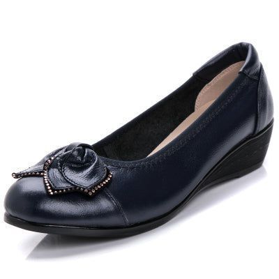  Women's Loafer Casual On Flat Shoes Classy and Comfortable  Slip On Flat Shoes (Black Leather 5.5)